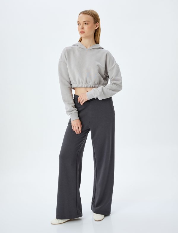 Kapüşonlu Uzun Kollu Crop Oversize Sweatshirt